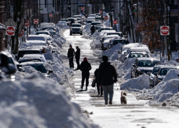 Neve continua atingindo nordeste dos Estados Unidos; região é a mais impactada por tempestades na semana; VEJA FOTOS