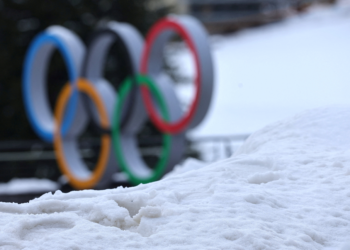 Em meio a protestos contra ICE e Trump em Olimpíadas de Inverno, papa Leão XIV pede paz a 'pessoas com posição de autoridade'