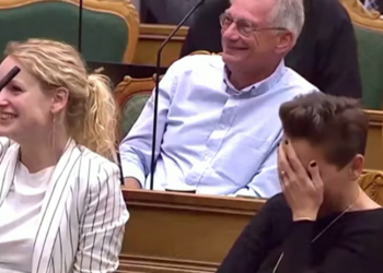 É #FAKE que parlamentares da Dinamarca tiveram crise de riso por causa de campanha de Trump pelo Prêmio Nobel da Paz