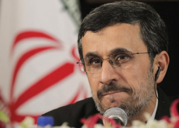 Ex-presidente Mahmoud Ahmadinejad é morto em ataques ao Irã, diz mídia iraniana