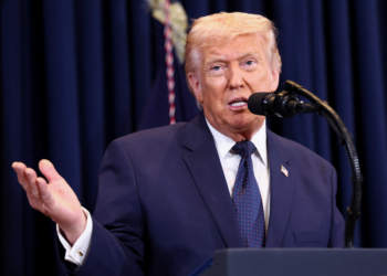 Irã rebate Trump e diz que fim da guerra será determinado por Teerã