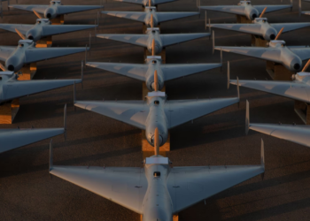 FBI alerta polícia da Califórnia para risco de ataque de drone do Irã, diz TV; Trump afirma não estar preocupado