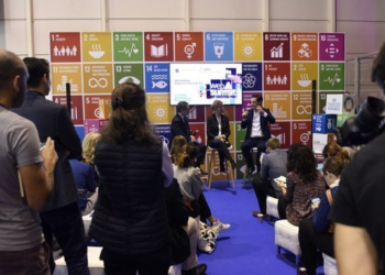 Portugal quer mais igualdade salarial para mulheres que atuam em áreas da ciência