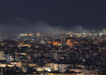 Israel lança ataque contra Beirute após disparos do Hezbollah; ao menos 10 morreram