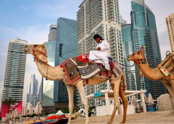 Como a guerra no Irã quebrou a imagem de segurança de locais do Golfo como Dubai e Catar — e o que isso está custando