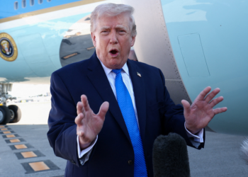 Netanyahu diz que discutiu com Trump possível acordo e vai continuar ataques contra Irã e Líbano