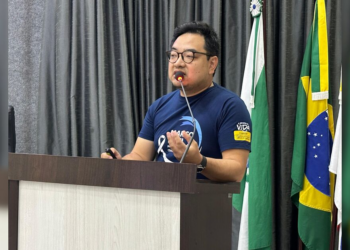 Médico alerta para prevenção do câncer de intestino na Câmara de Apucarana