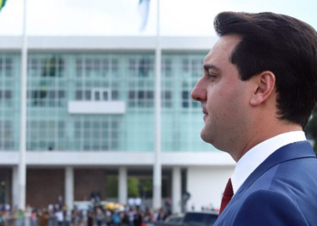 Por que Ratinho Jr. desistiu de ser candidato