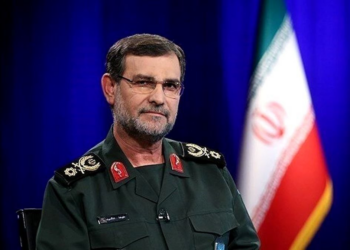 Israel matou comandante da Marinha da Guarda Revolucionária do Irã, responsável por fechar o Estreito de Ormuz, diz jornal