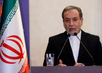 Chanceler do Irã acusa EUA e Israel de genocídio e pede que ONU condene ataque a escola em Minab, que matou mais de 170