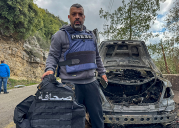 Ataques de Israel no Líbano matam nove paramédicos, diz OMS; três jornalistas também morrem em bombardeio no país