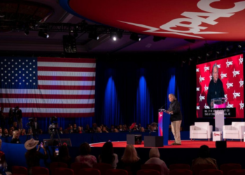 Trump não aparece em reunião anual dos conservadores e expõe divisões às vésperas de eleições nos EUA