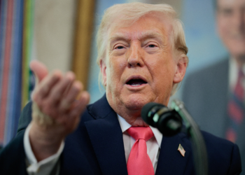 Irã diz que propostas dos EUA são 'fora da realidade e excessivas'; Trump diz que negociações por cessar-fogo estão avançando