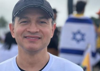 Cantor evangélico suspenso do X pelo STF anuncia pré-candidatura à Câmara