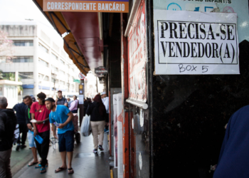 Desemprego sobe a 6,1% no Brasil no 1º trimestre