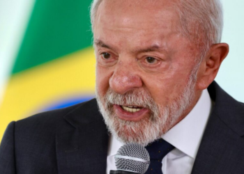 Lula fala mais sobre o Corinthians do que sobre Vorcaro ou INSS