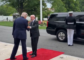 Lula chega à Casa Branca para reunião com Trump