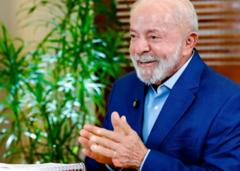Lula veta lei que reconhece estágio como experiência profissional