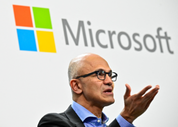 CEO da Microsoft diz estar 'muito orgulhoso' de investimento na OpenAI em julgamento de Elon Musk