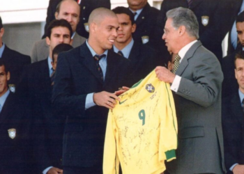 Como o desempenho da seleção na Copa do Mundo influencia as eleições?