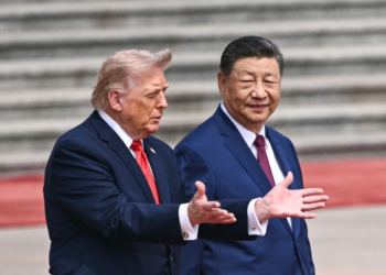 Em encontro com Trump, Xi fala em 'encruzilhada' global e diz que China e EUA não devem ser rivais