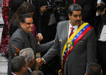 Venezuela deporta aos EUA empresário acusado de ser laranja de Maduro