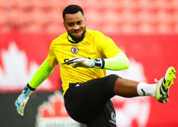 Haiti vai para a Copa com goleiro de 5ª divisão e técnico que já venceu o Brasil