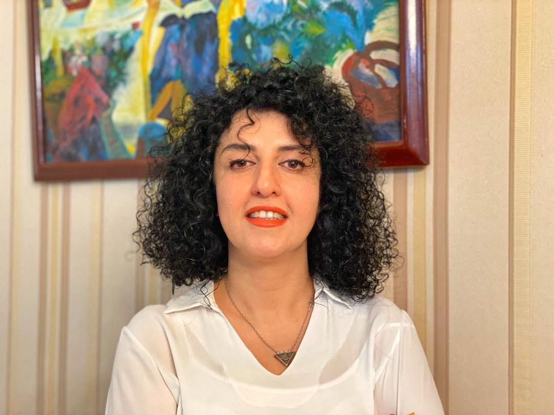 Vida de ativista vencedora do Nobel da Paz está nas mãos do governo iraniano, diz comitê do prêmio
