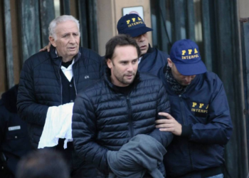 Dois foragidos reaparecem em busca de delação no Fifagate