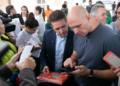 Sérgio Ricardo aponta milhões jogados fora com livros de informática e educação financeira que não serão utilizados em Cuiabá