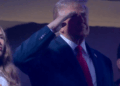 Trump é vaiado por torcedores durante partida da NBA nos EUA