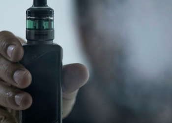 Crescimento do uso de vapes entre jovens no Brasil: desafios e riscos à saúde pública