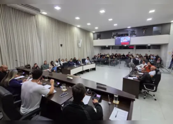 Vereadores de Apucarana instalam CPI para investigar licitações do Executivo