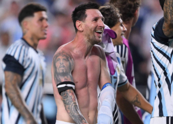CazéTV fará França x Espanha com exclusividade; Argentina x Inglaterra fica com Globo e SBT