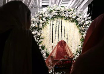 Entenda como prática de dotes de casamento provocou aumento de feminicídios na Índia