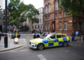 Mulher é presa em Londres suspeita de esfaquear quatro homens em Covent Garden