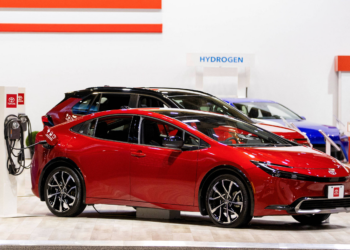 Gasolina cara nos EUA impulsiona venda de híbridos de Toyota e Hyundai