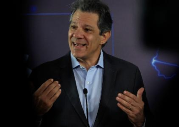 Motorista de Haddad será ouvido hoje pela polícia sobre abordagem da PM