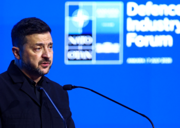 Zelensky diz que eleições em tempos de guerra dividiriam a Ucrânia e seriam um 'tsunami' para o país