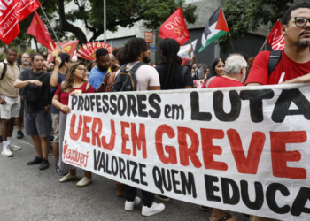 Maioria dos professores candidatos é de esquerda; veja a lista das profissões