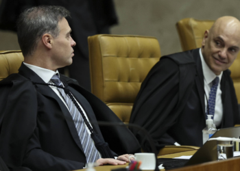 PF relata desconfiança de Mendonça sobre seu diretor-geral por proximidade com Lula