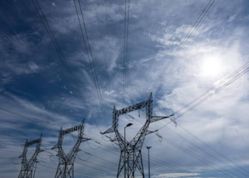 Empresa sueca aposta em sistemas elétricos pequenos para atender demanda e evitar apagões