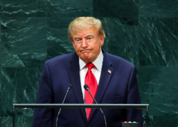 Trump chama de 'inimigo' quem usar termo 'IA' em vez de 'superinteligência'