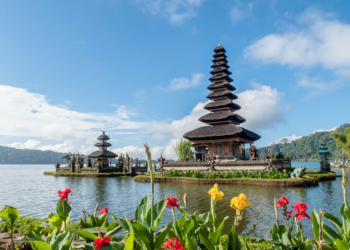 Brasileira é presa em Bali, na Indonésia, por transportar cocaína no xampu