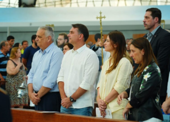 Fake news sobre Aparecida frustra esquerda e tem baixo impacto nas eleições