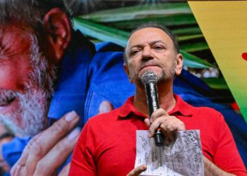 'Censura', diz presidente do PT, após Kassio derrubar 'Exército de Lula'
