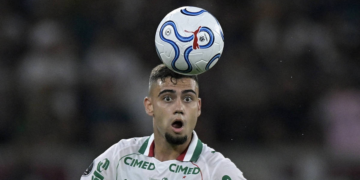 Fomos eficazes, afirma Andreas Pereira após vitória sobre o Fluminense