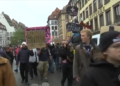 Protestos contra o aumento do custo vida se espalham pela Europa