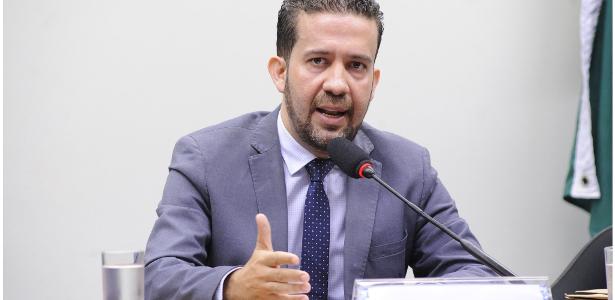 TSE: ministro atende pedido do PT e veta que 'Exército do Lula' saia do ar